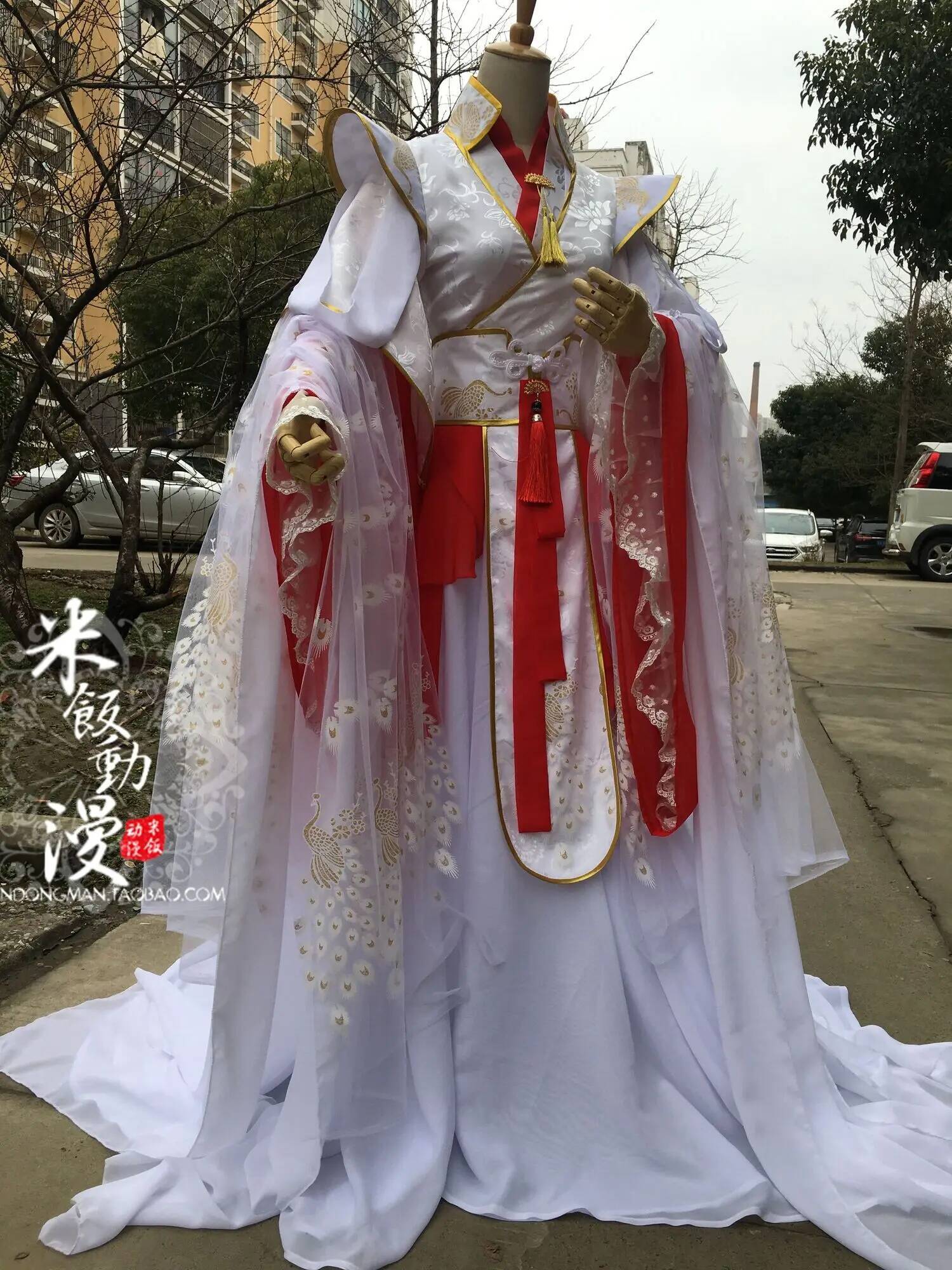 Officials Bless Prince Yue Hea - Anime Cosplay Red 评论和价格